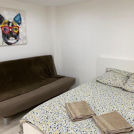 Appartement 2Eme Etage 42M2 Hyper Centre Ville / Parking Gratuit Riom Buitenkant foto