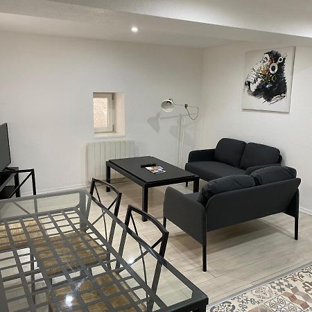 Appartement 2Eme Etage 42M2 Hyper Centre Ville / Parking Gratuit Riom Buitenkant foto
